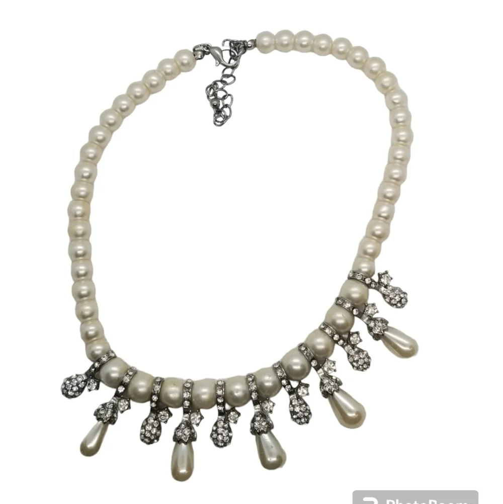 VINTAGE FAUX PEARL & RHINESTONE STATEMENT NECKLACE & BRACELET SET